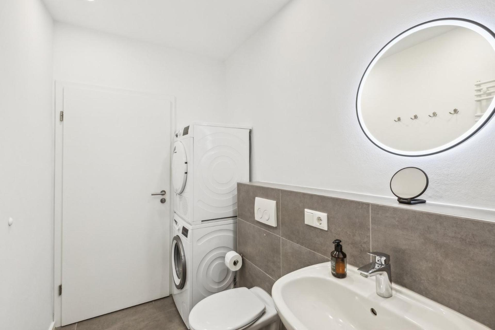 Business Apartment Kranich: 3 Zimmer, Top Infrastrukturlage Hh Langenhorn, Naehe Airport Hamborg Eksteriør billede